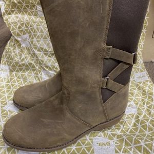 New Teva Ellery tall leather waterproof boots